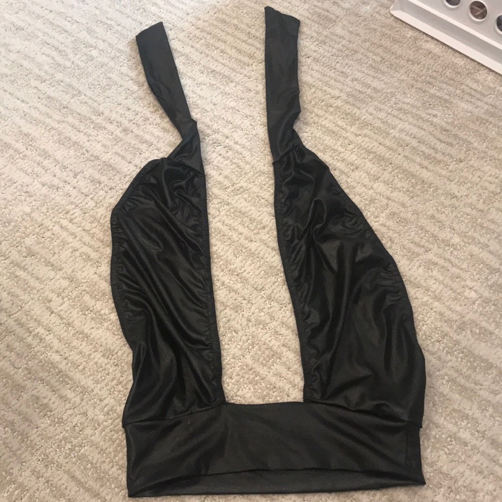 Black tie top